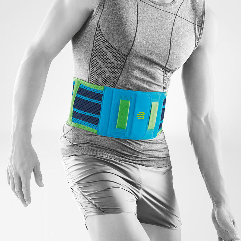 Support Sports Support Rivera Supporto alla schiena dello sport indossato da un corpo di atleta grigio