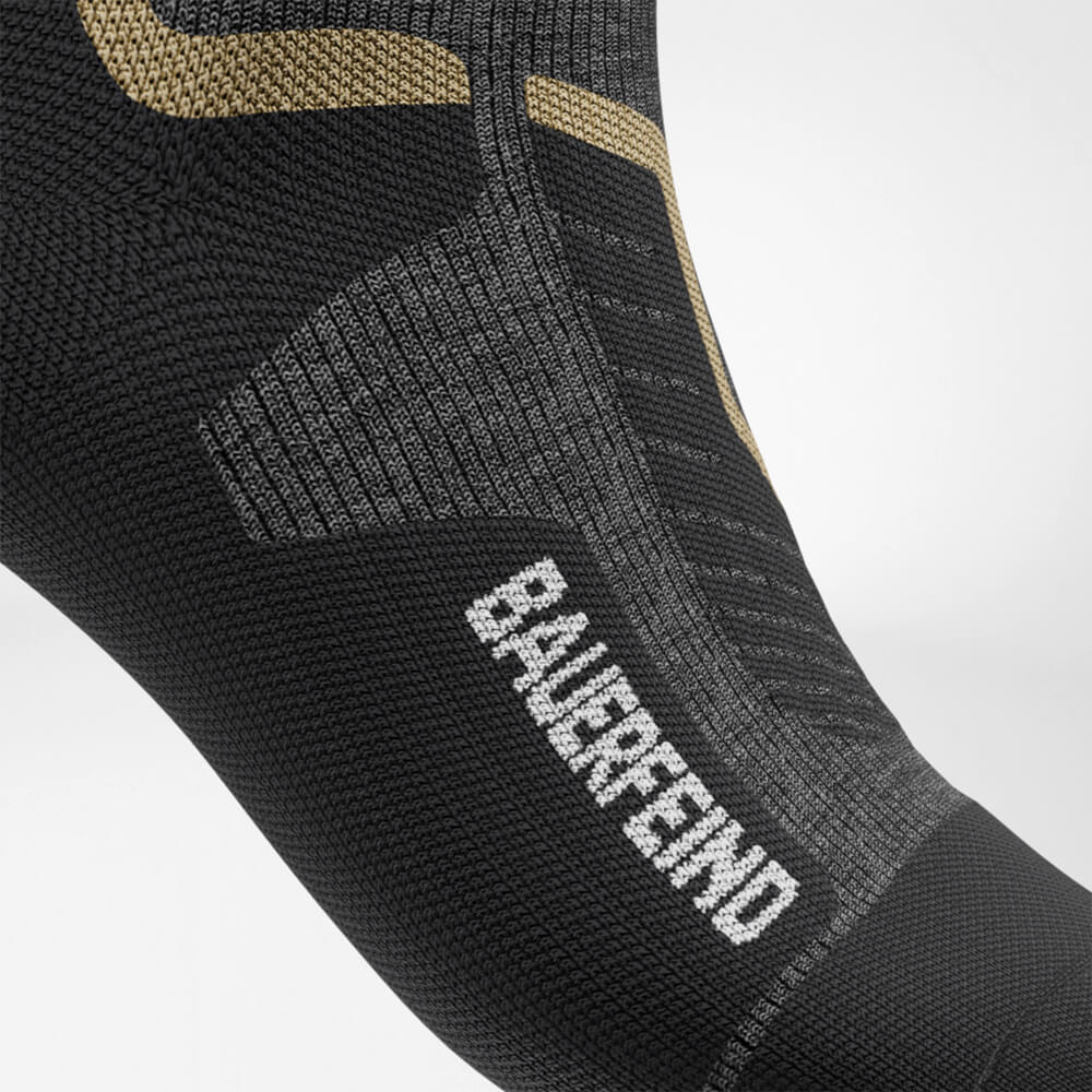 Dettaglio su Ski Boot Comfort Zone di calze sportive grigie per lo sci alpino con lana merino
