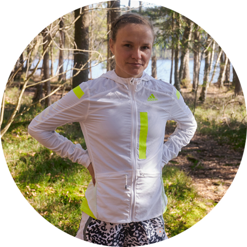Maratona e corridore di cross Anna Hahner Un ritratto del corridore Anna Hahner
